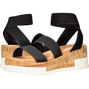 Steve Madden Womens Bandi Sandal- summer staple platform wedge sandal